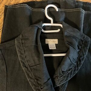 Lovely black linen coat by Neesh by d.a.r in size medium